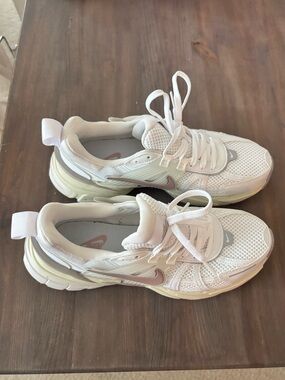 Nike V2k Run